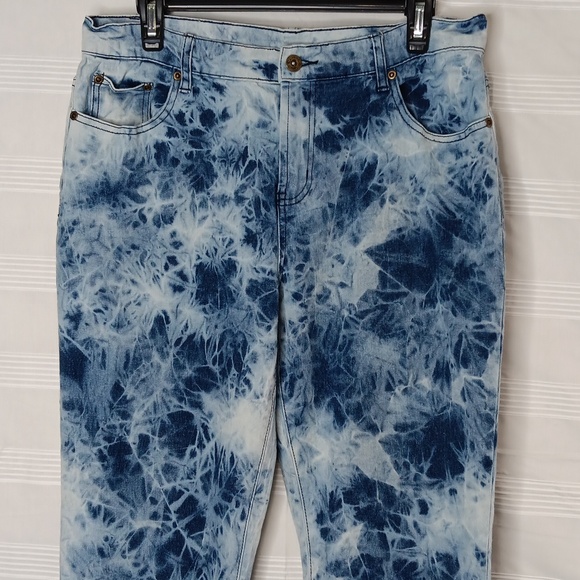 DG2 by Diane Gilman Blue on Blue Tie Dye Jeans Straight Leg‎ Women's Size 10P - Picture 1 of 11